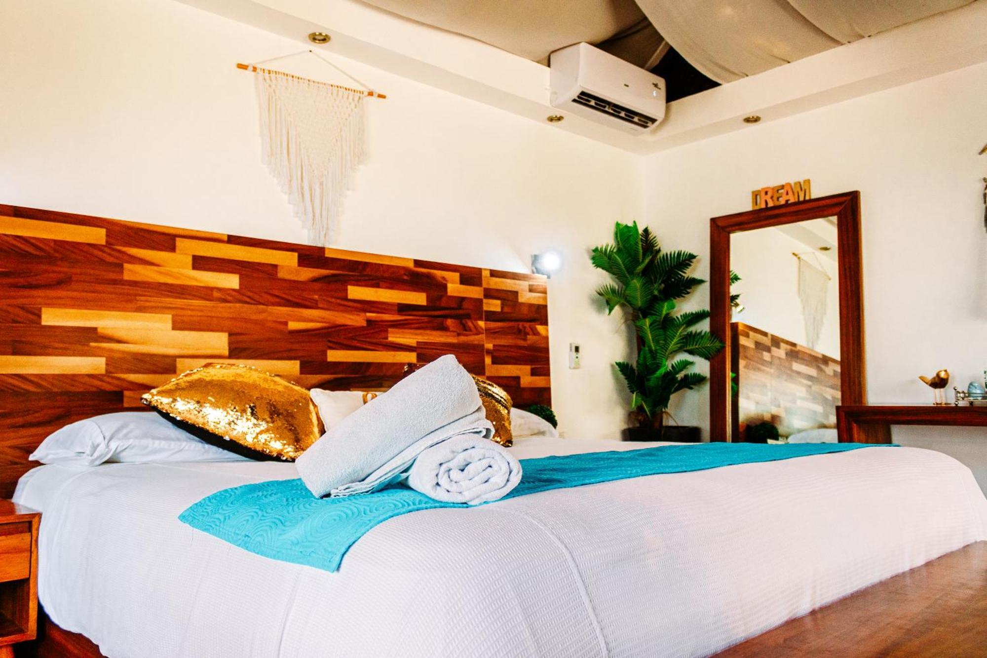 Blue Bird Hotel บากาลาร์ ห้อง รูปภาพ