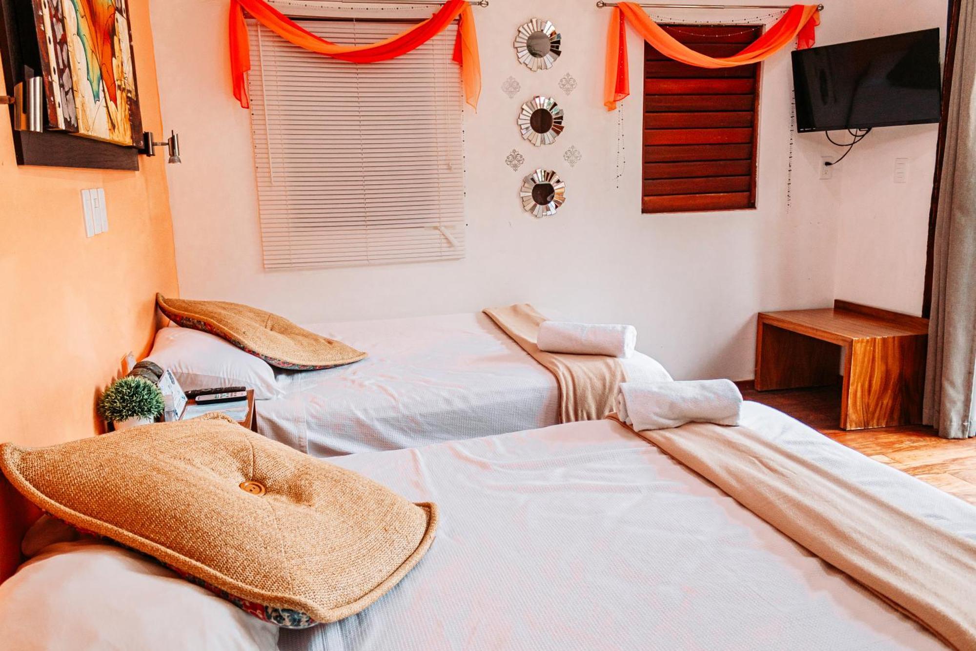 Blue Bird Hotel บากาลาร์ ห้อง รูปภาพ