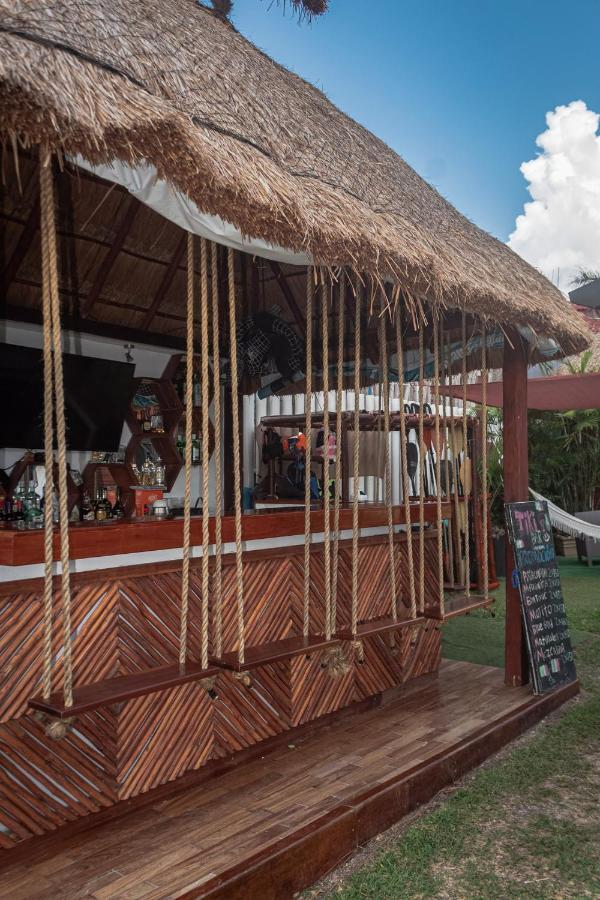 Blue Bird Hotel บากาลาร์ ภายนอก รูปภาพ
